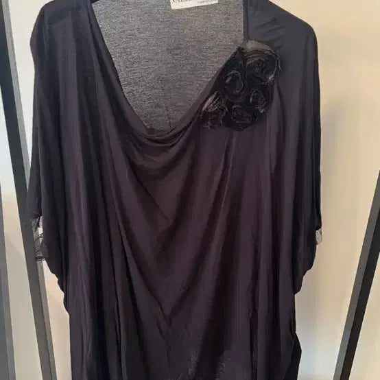 [BUNJANG] Valentino Couture Rayon Top / 발렌티노 꾸띄르 라인 탑 42