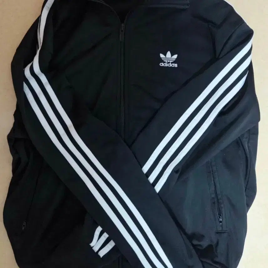 [BUNJANG] Adidas Jersey (Size S) / 아디다스 져지(가격내림 / 3월 2일까지만 판매)