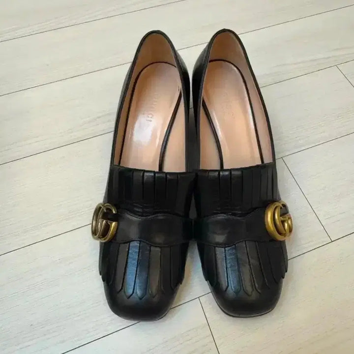 [BUNJANG] Gucci GG Marmont Mid-Heel Pumps 36.5 / 구찌] GG 구찌 마몽 미드힐 펌퍼스 36.5