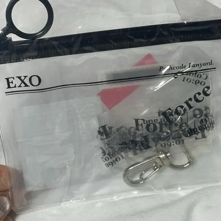 [BUNJANG] EXO D.O. (Do Kyungsoo) Passcode Lanyard / 미개봉) 엑소 디오 도경수 패스코드 랜야드