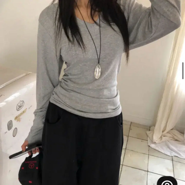 [BUNJANG] Seoulbased Warmer V-Neck Tee / 새상품) 서울베이스드 워머 브이넥 티 지그재그에이블리 릿킴