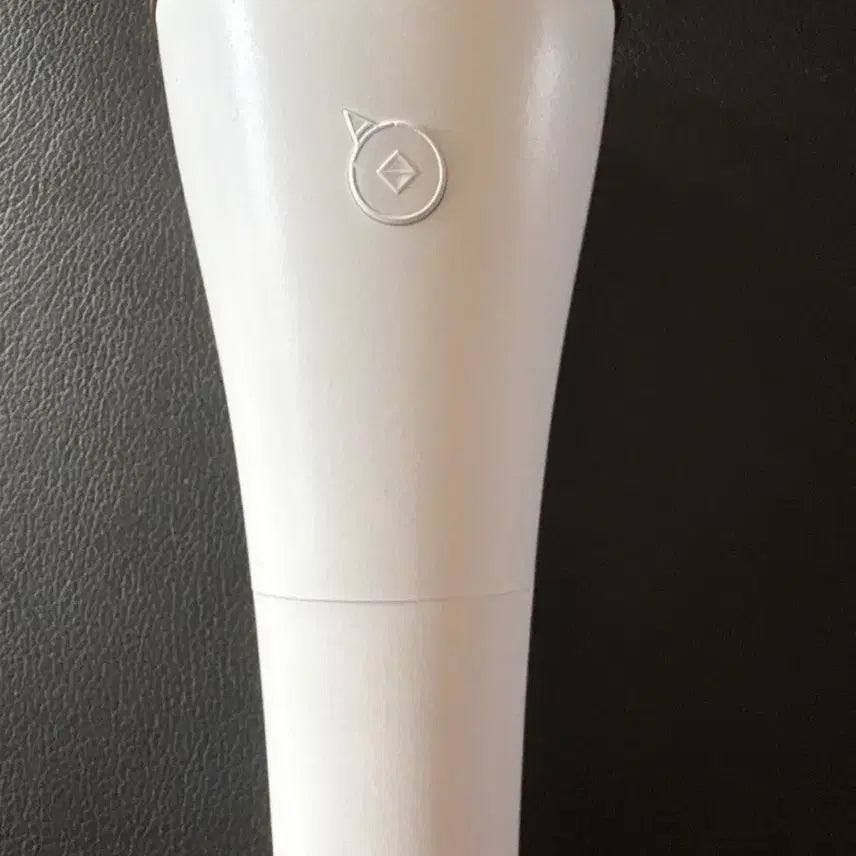 [BUNJANG] IZ*ONE Official Light Stick / 아이즈원 응원봉 팝니다