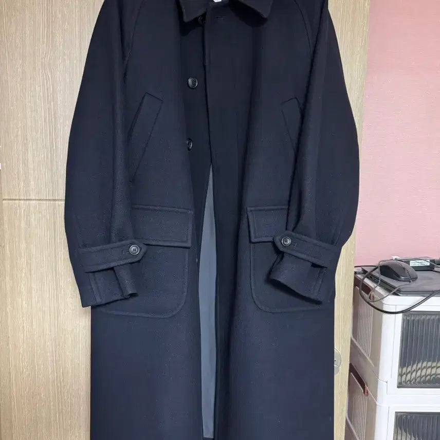 [BUNJANG] Anotheroffice Voyager Balmacaan Coat Dark Navy / 25AW 신상 어나더오피스 보이저 발마칸 코트 다크네이비
