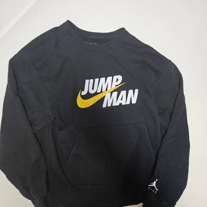 [SOLD OUT] 나이키 점프맨 스웻셔츠 L