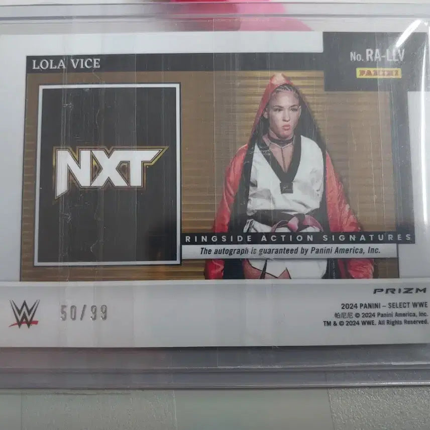 [BUNJANG] Panini WWE Select Lora Vice Autograph Card Red Prism /99 / 파니니 WWE 셀렉트 롤라 바이스 오토 싸인 카드 레드 프리즘 /99