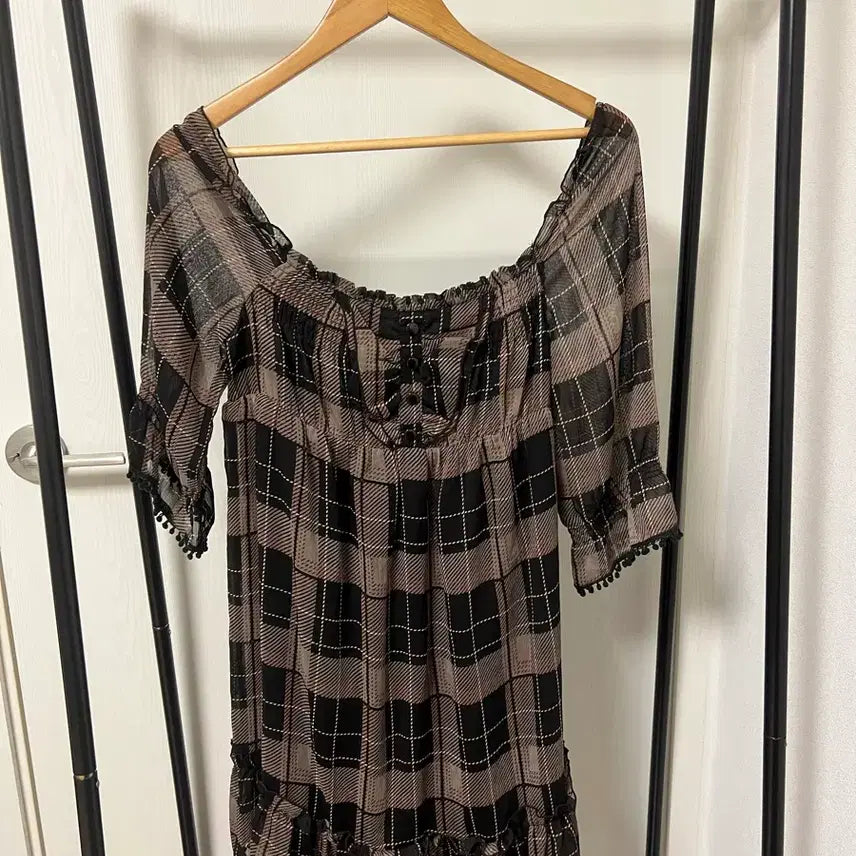 [BUNJANG] Chiffon Check See-Through Blouse with Shirring and Puff Sleeves / 체크 시스루 블라우스 셔링 퍼프 원피스 962