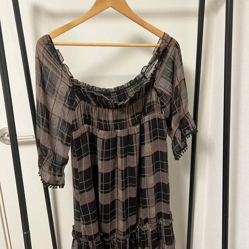 [BUNJANG] Chiffon Check See-Through Blouse with Shirring and Puff Sleeves / 체크 시스루 블라우스 셔링 퍼프 원피스 962