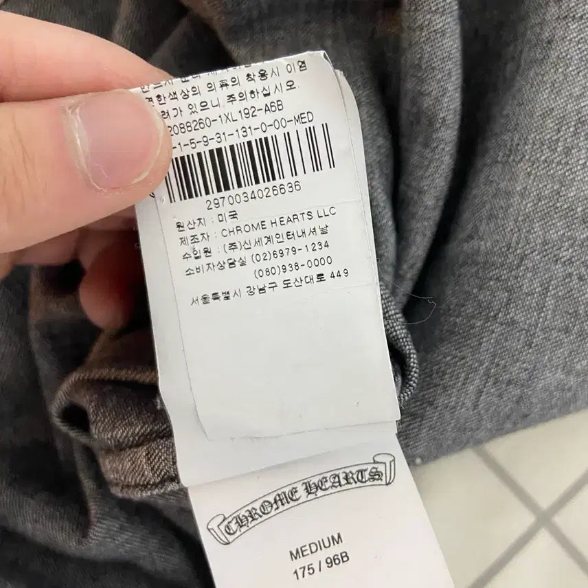 [BUNJANG] Chrome Hearts Cross Patch Denim Shirt Jacket (M) / 크롬하츠 크로스 패치 데님 셔츠 자켓 사이즈 m (신세계 국문택)