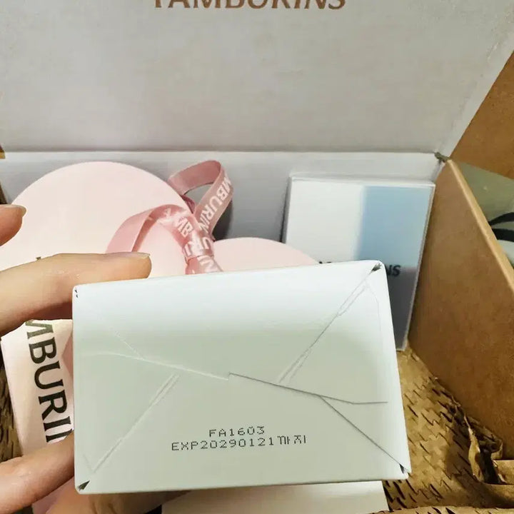 [BUNJANG] Tamburins Perfume Hand Cream & Perfume Balm Set / 새상품) 탬버린즈 퍼퓸 핸드크림+퍼퓸밤 세트 (포장)