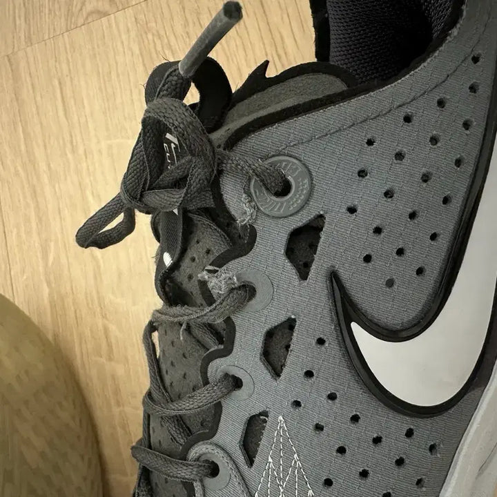 [BUNJANG] GT Cut 3 Gray Sneakers / 지티컷3