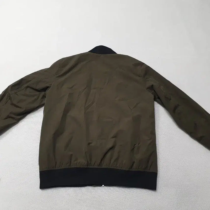 [BUNJANG] Toms Story Khaki Bomber Blouson Jacket / 톰스토리 카키색 봄버 블루종 점퍼 여성95