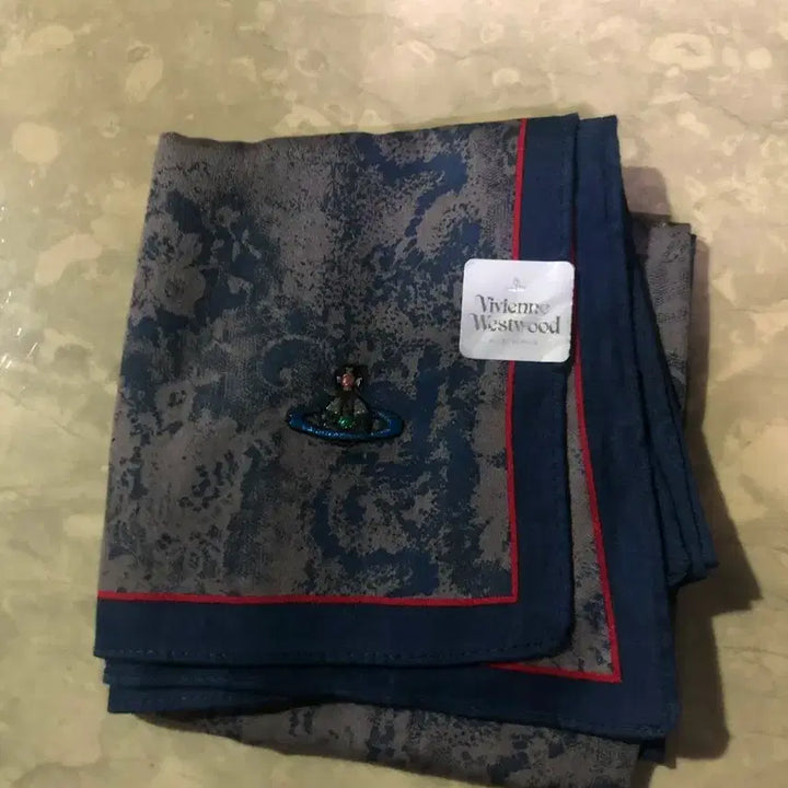 [BUNJANG] Vivienne Westwood Handkerchief Navy/Grey / 비비안웨스트우드 손수건 네이비/그레이 새상품