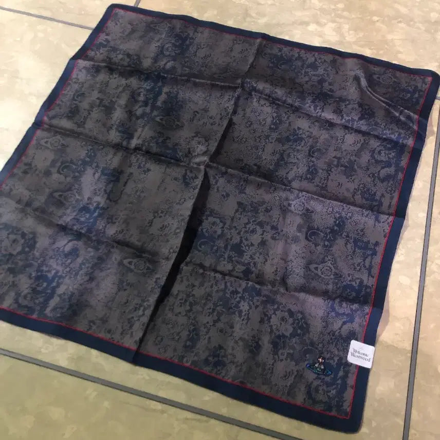 [BUNJANG] Vivienne Westwood Handkerchief Navy/Grey / 비비안웨스트우드 손수건 네이비/그레이 새상품