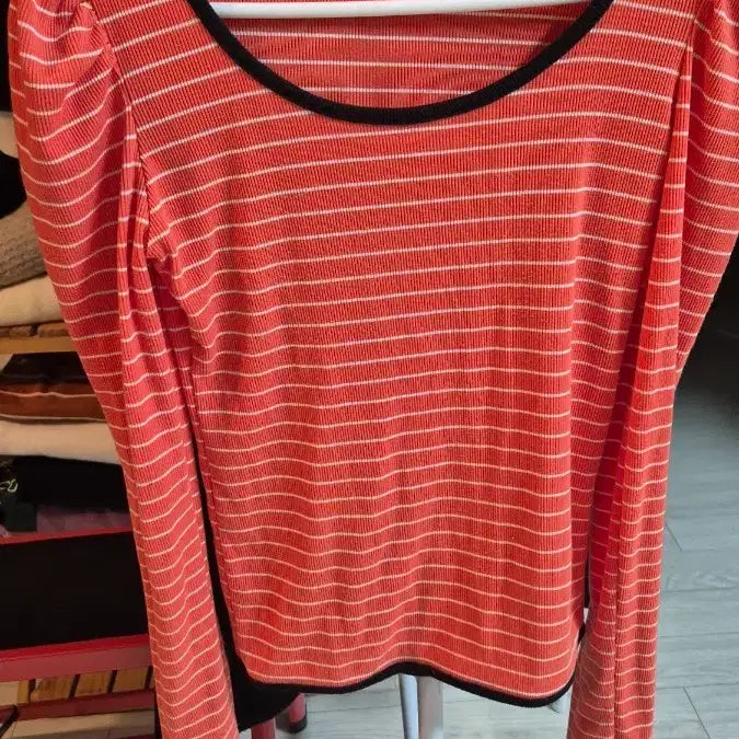 [BUNJANG] Orange Striped Long Sleeve Tee / 스트라이프 오렌지색 긴팔티