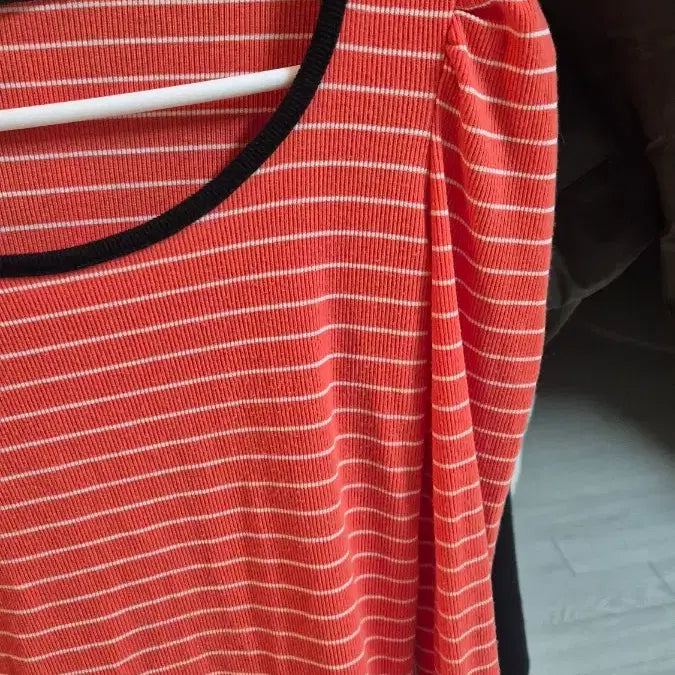[BUNJANG] Orange Striped Long Sleeve Tee / 스트라이프 오렌지색 긴팔티