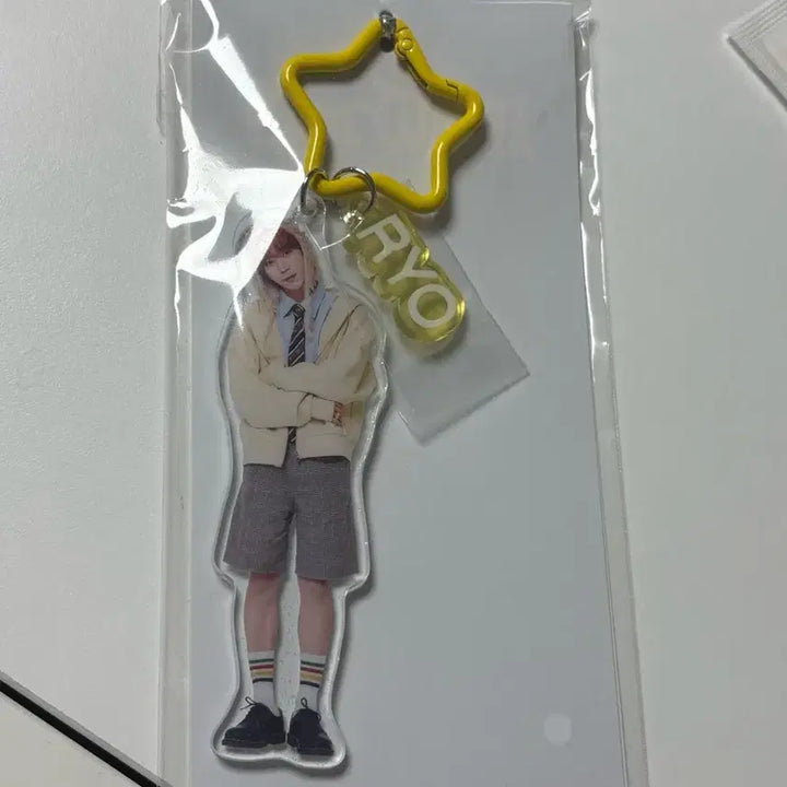 [SOLD OUT] 엔시티위시 위시 일투 아크릴 전신 키링 료 미개봉