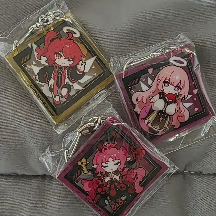 [BUNJANG] Arknights 6th Anniversary Limited Acrylic Keyring / 명일방주 6주년 한정 키링 르무엔&신시아&님프 판매