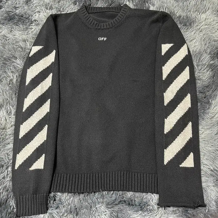 [BUNJANG] Off-White Arrow Knit Sweater / [L size] 오프화이트 애로우 니트