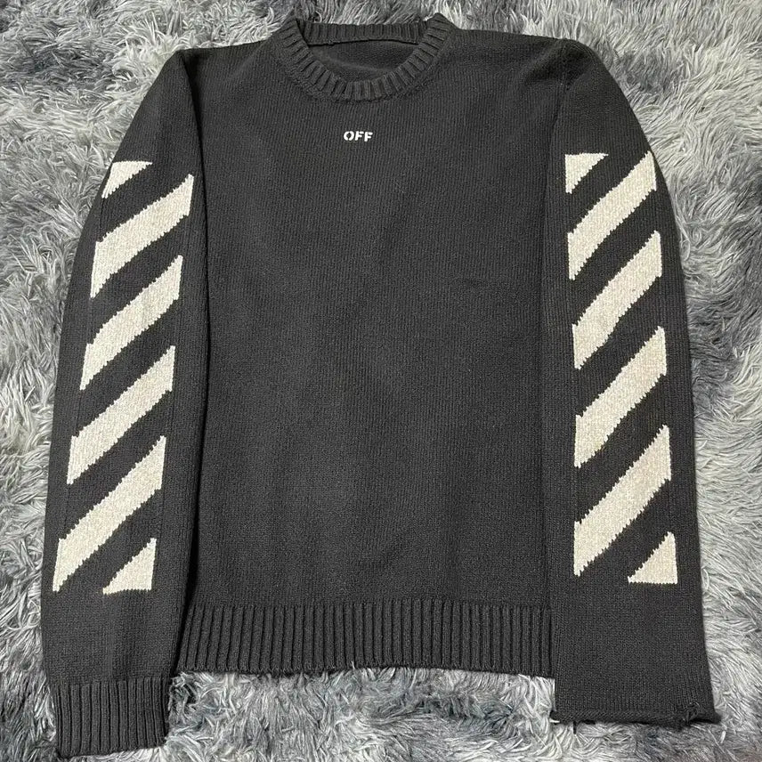 [BUNJANG] Off-White Arrow Knit Sweater / [L size] 오프화이트 애로우 니트