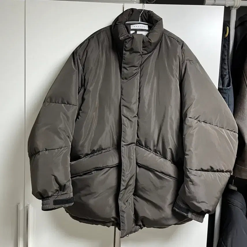 [BUNJANG] Beslow Minimal Mountain Down Parka / 비슬로우/패딩/MINIMAL MOUNTAIN DOWN PARKA