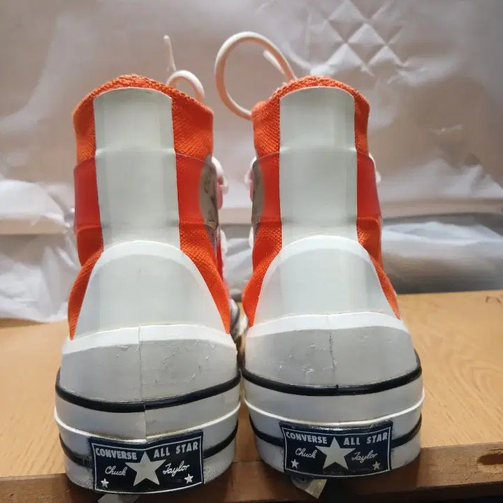 [BUNJANG] Converse Chuck Taylor High Bold Mandarin Sneakers / 260mm 컨버스 척테일러 하이 볼드 만다린 (4290)