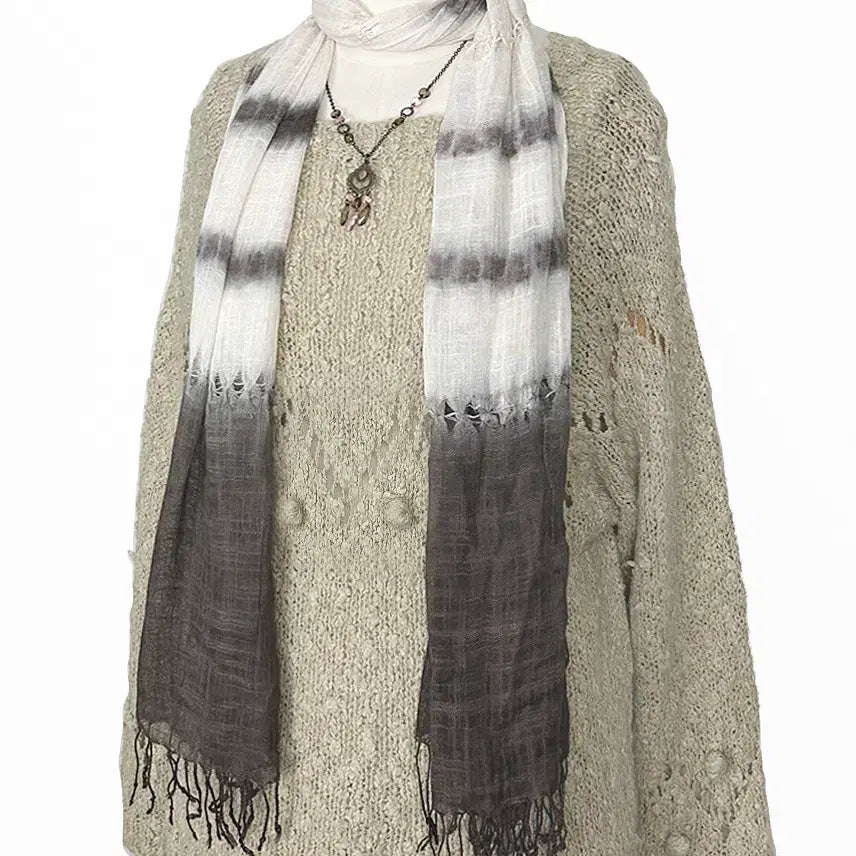 [BUNJANG] Vintage Gradation Fringe Scarf / 일본빈티지 그라데이션 펀칭태슬프린지 머플러목도리 모리걸하구미룩갸루y2k