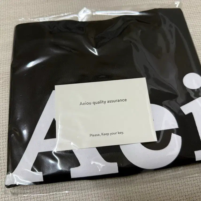 [BUNJANG] AEIOU Eco Bag - New / 아에이오우 에코백 새상품