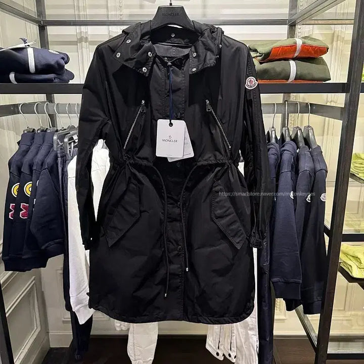 [BUNJANG] Moncler Windbreaker Jacket / 몽클레어 바람막이 55