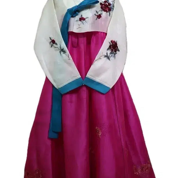 [BUNJANG] Hand-Embroidered Hanbok Dress / k526 손자수 견본한복/여77-88/키157-162/가슴100/사놀까