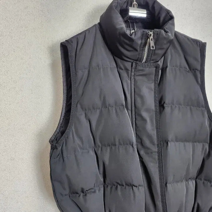 [BUNJANG] Theory Duck Down Vest 55 / 띠어리 덕다운 베스트 55