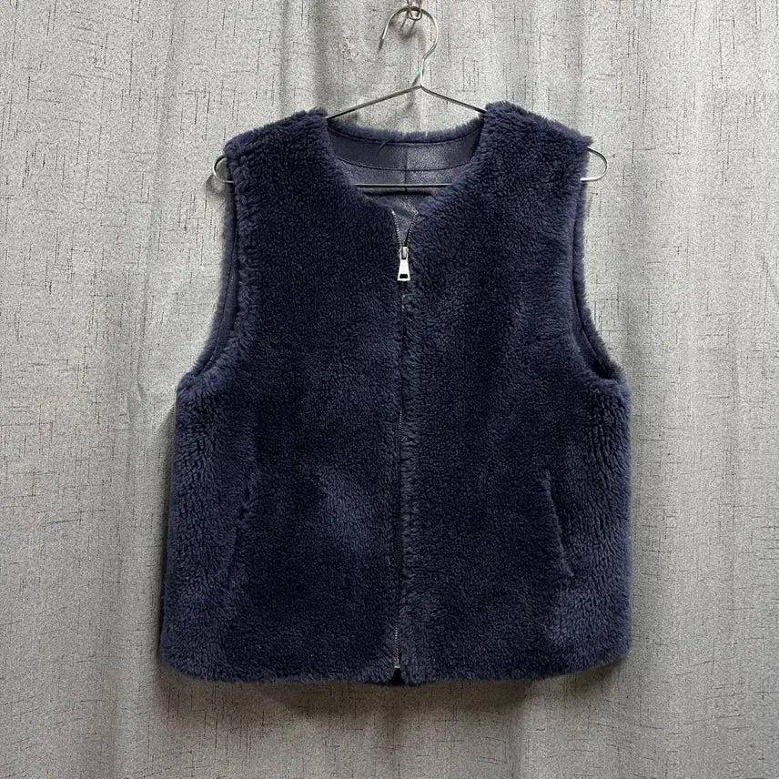 [BUNJANG] City Gee Real Wool Fur Vest / [66] City Gee 리얼양모 양털 퍼 조끼 베스트