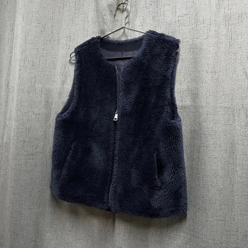 [BUNJANG] City Gee Real Wool Fur Vest / [66] City Gee 리얼양모 양털 퍼 조끼 베스트