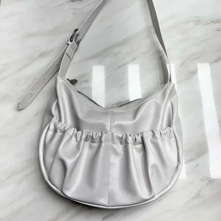 [BUNJANG] Square Line Shirring Shoulder Bag / 스퀘어라인 쿠잉백 셔링 숄더백 여성 가방