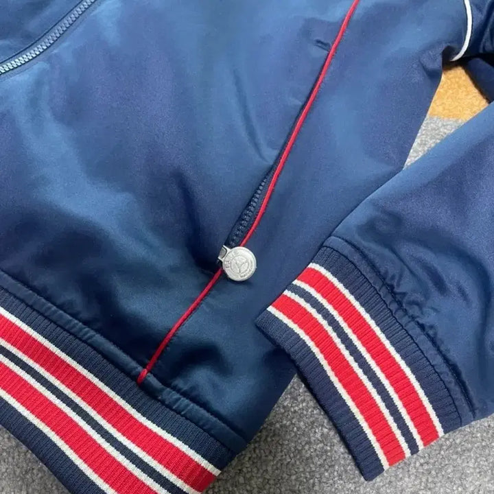 [BUNJANG] Jordan Paris Saint-Germain Navy Track Jacket / 정품조던 파리생제르망 네이비 트랙 자켓