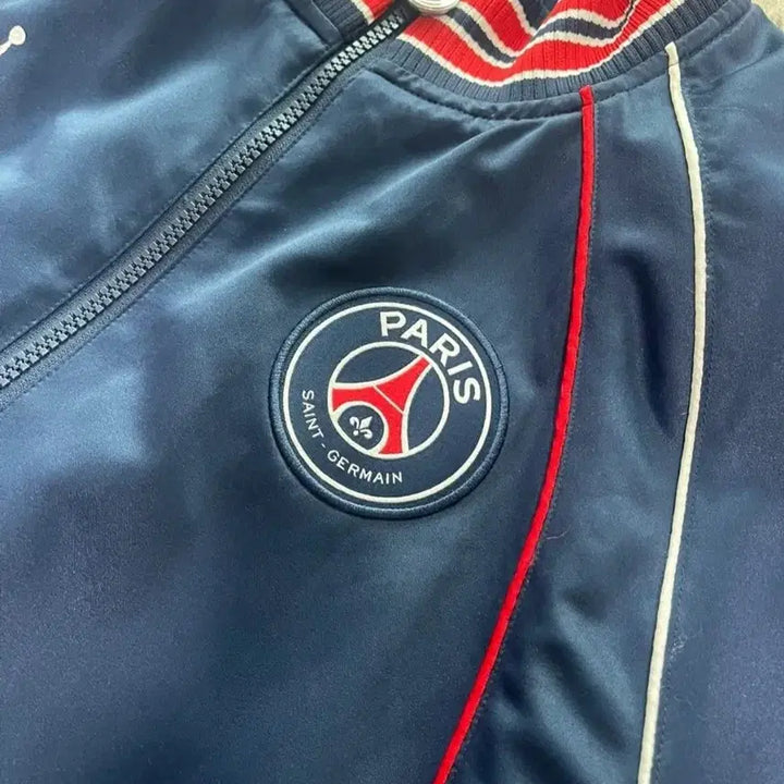 [BUNJANG] Jordan Paris Saint-Germain Navy Track Jacket / 정품조던 파리생제르망 네이비 트랙 자켓