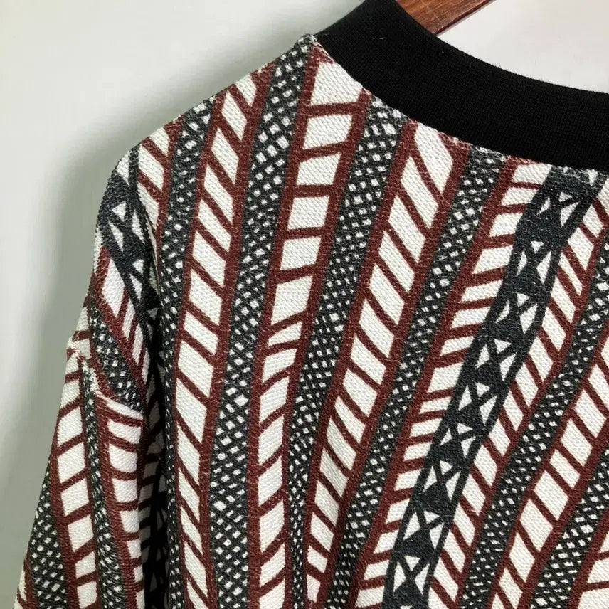 [BUNJANG] Vivienne Westwood Asymmetrical Pattern Sweatshirt / W 비비안웨스트우드 비대칭 패턴 맨투맨