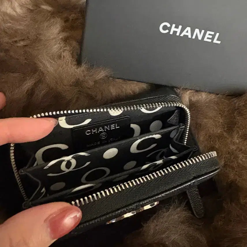 [BUNJANG] Chanel Caviar Card Wallet / 샤넬 캐비어 카드지갑 은장