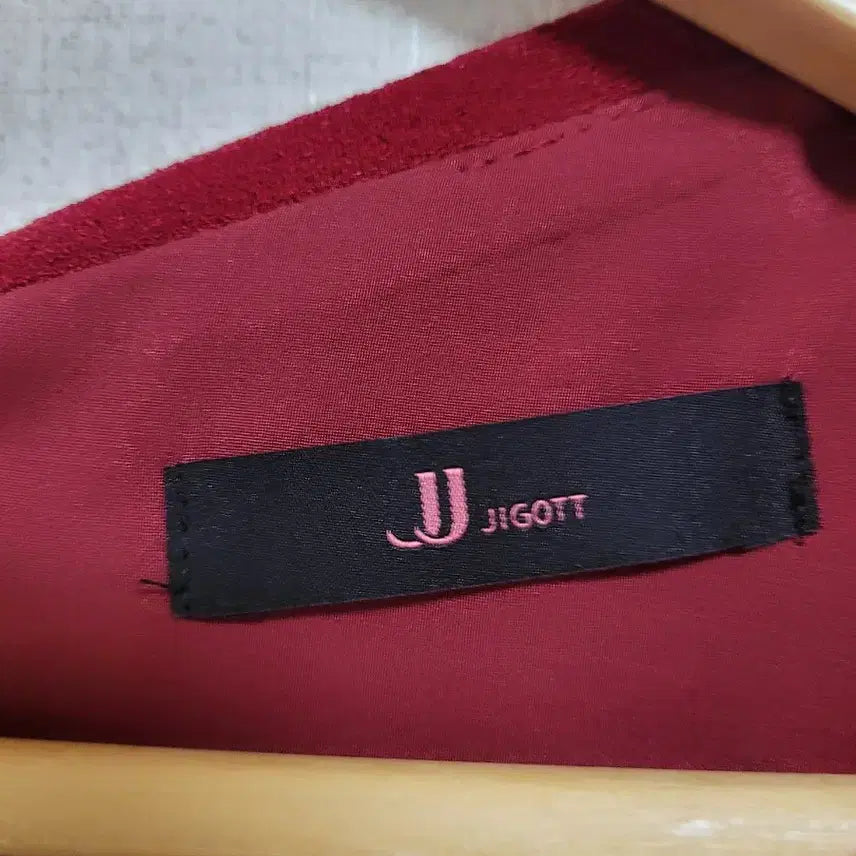 [BUNJANG] JJ. Gote Red Collar Neck Long Dress / 23.JJ지고트 원피스