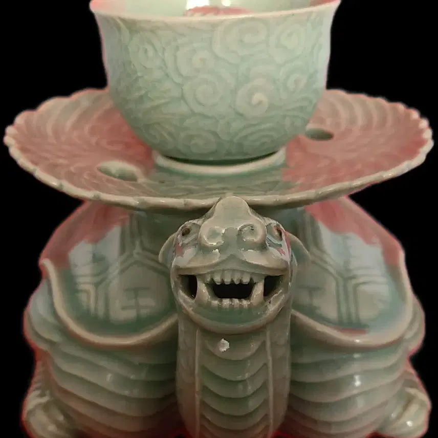 [BUNJANG] Songwol Kim Jong-ho Celadon Porcelain Turtle Dragon Overflow Cup / "희귀" 청자 거북 구룡 계영배
