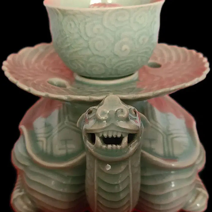 [BUNJANG] Songwol Kim Jong-ho Celadon Porcelain Turtle Dragon Overflow Cup / "희귀" 청자 거북 구룡 계영배