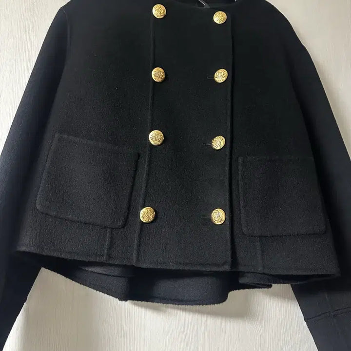 [SOLD OUT] 타임 더블 버튼 크록자켓