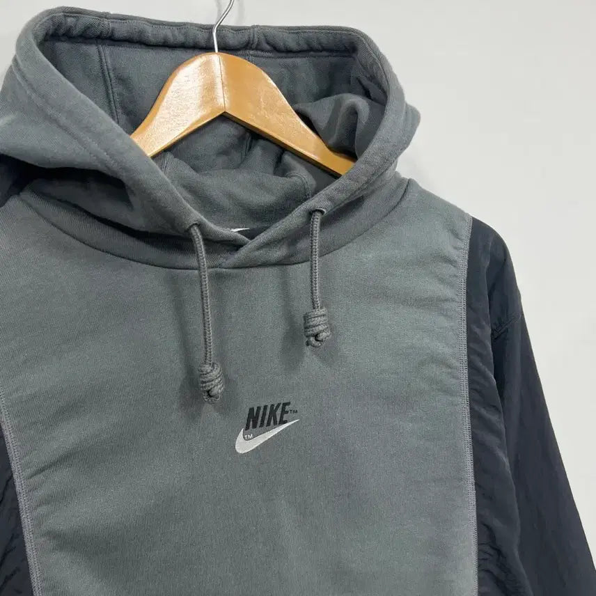 [BUNJANG] Nike Sportswear Iron Grey Big Swoosh Oversized Pullover Hoodie / [90] 나이키 스포츠웨어 아이언그레이 빅스우시 오버핏 풀오버 후드티