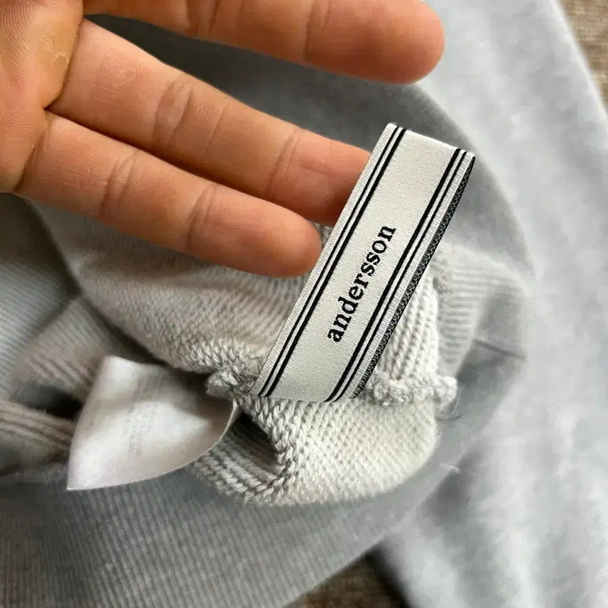 [BUNJANG] Andersson Bell Gray Sweatshirt / 앤더슨벨 그레이 맨투맨 100