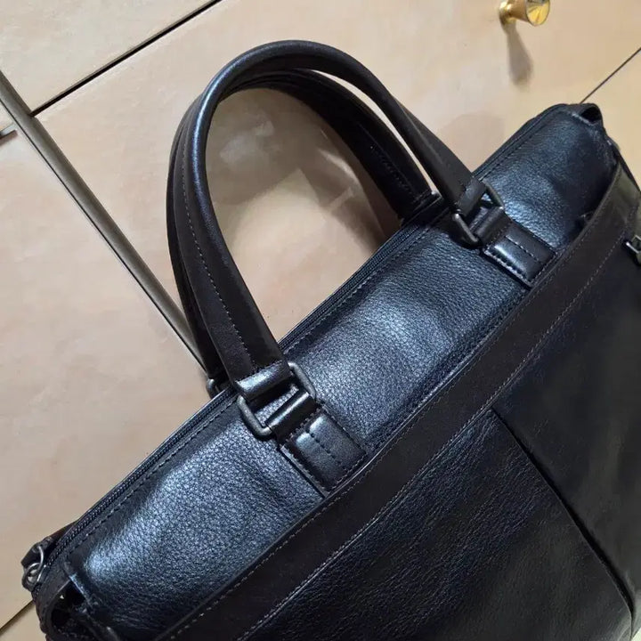 [BUNJANG] Tumi Eastern Top Zip Briefcase / 투미 정품 이스턴 탑집업 브리프
