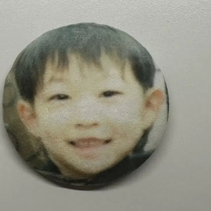 [BUNJANG] ALDY ONE Kim Gunwoo Pin Badge / 알디원 김건우 말랑핀뱃지 팔아요!