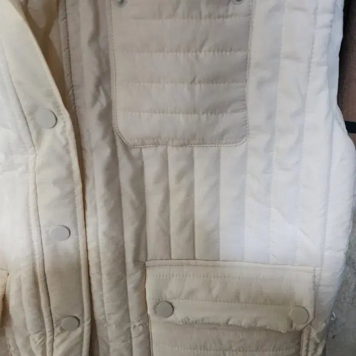 [BUNJANG] Ivory Quilted Vest / 아이보리 퀼팅 조끼 패딩 베스트(1장세일)
