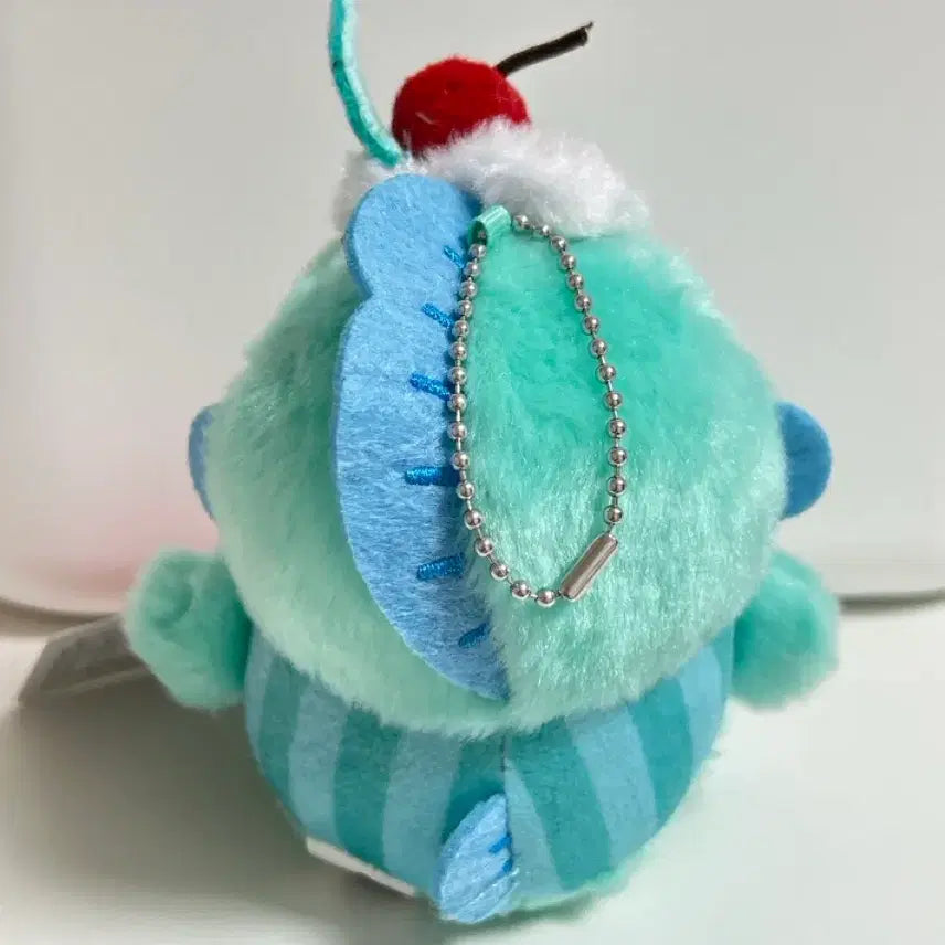 [BUNJANG] Cherry Cupcake Hangyodon Keyring / 체리 컵케이크 한교동 키링 새상품