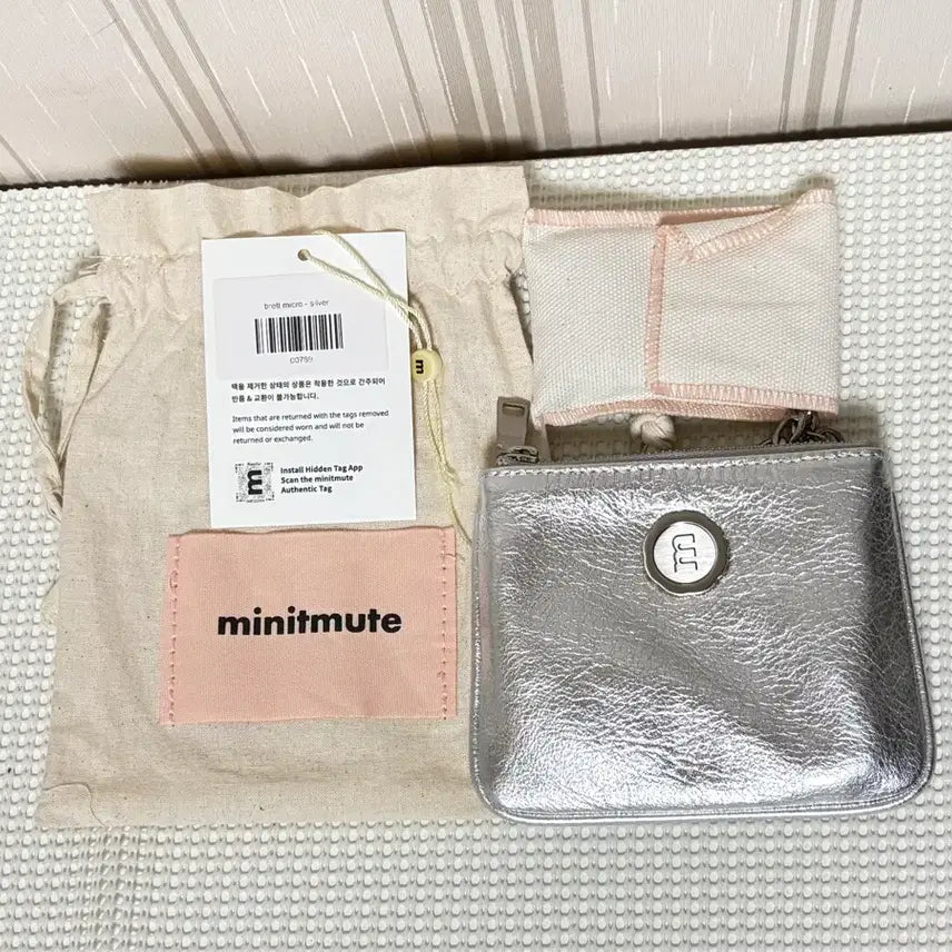 [BUNJANG] Minitmute Brett Micro Silver Crossbody Bag / 미닛뮤트 브렛 마이크로 실버
