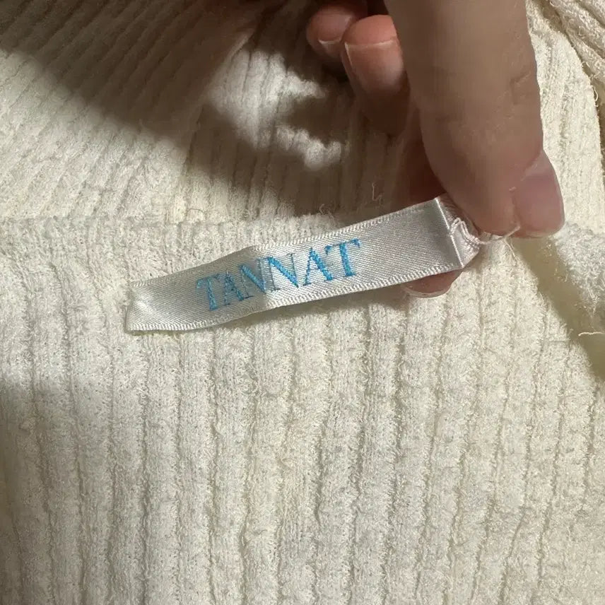 [BUNJANG] Tanat Open Collar Button Cardigan / 타낫 오픈 카라 버튼 가디건