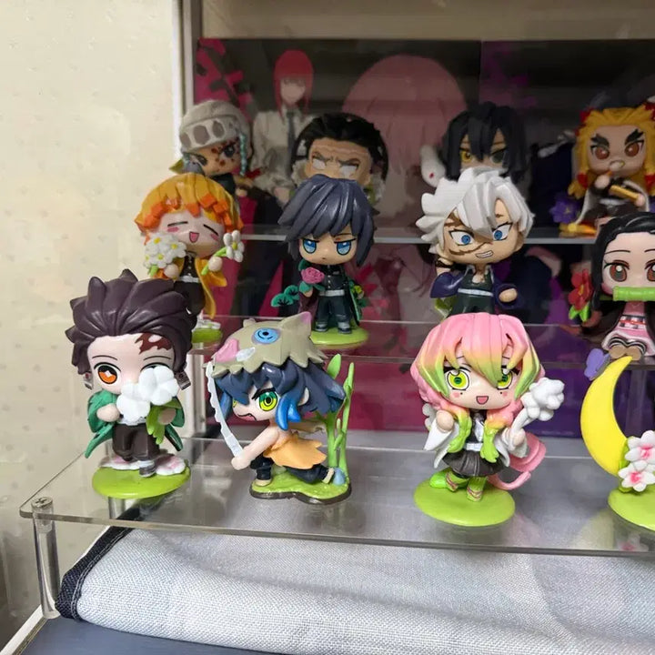 [SOLD OUT] 택포) 귀멸의 칼날 탄생화 피규어 12종 일괄 정품x